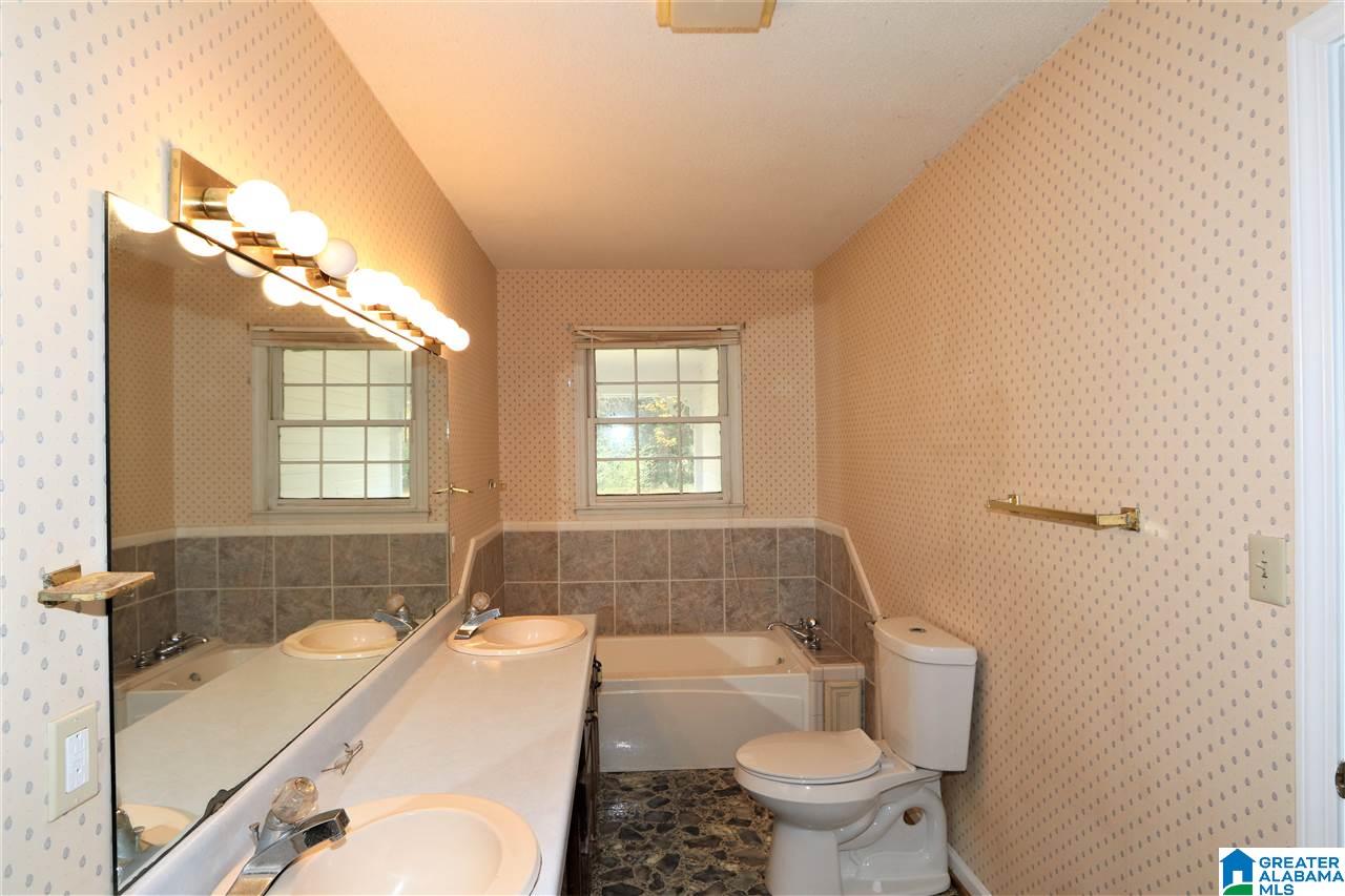 210 Black Snake Road Munford, AL 36268 - Photo 12 of 42 Gallery Image 12