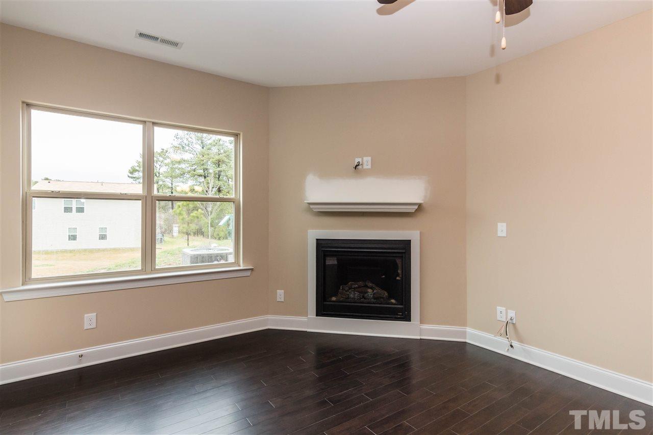 116 Token House Road Durham, NC 27703 - Photo 5 of 10 This photo is for representation and not the actual home.