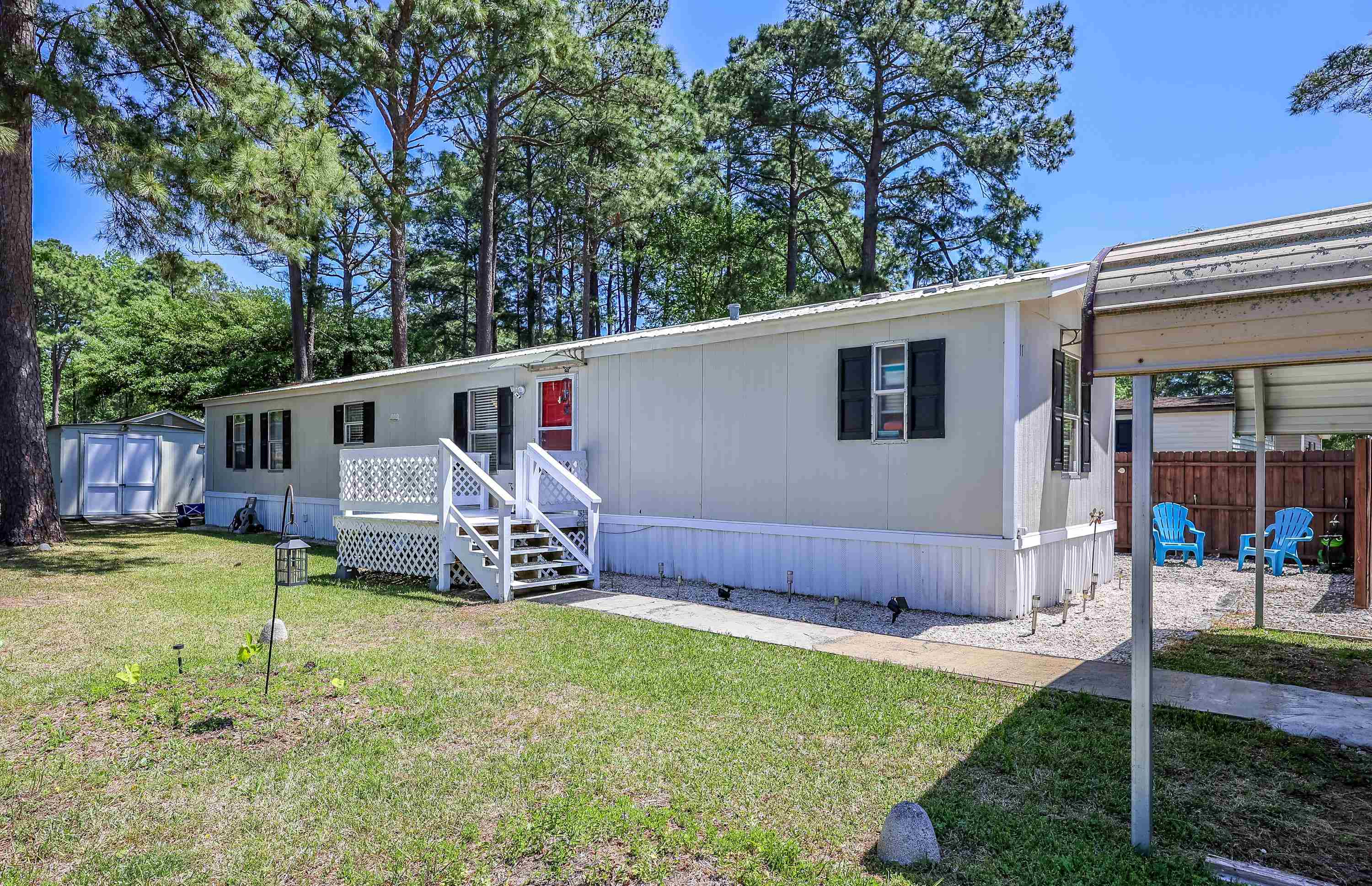 11 Spinnaker Lane Murrells Inlet, SC 29576 - Photo 1 of 29