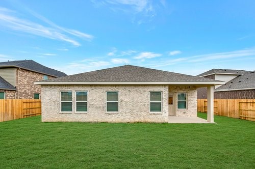 7914 Jasper Mdws Way Angleton, TX 77515 - Photo 11 of 33 Back of House