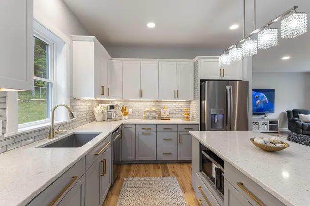 $674,900 | 19 Winters Road, Holden, ME 04429