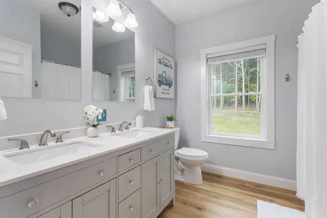 $674,900 | 19 Winters Road, Holden, ME 04429