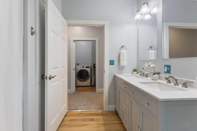 $674,900 | 19 Winters Road, Holden, ME 04429