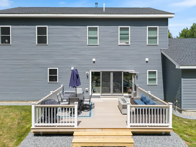 $674,900 | 19 Winters Road, Holden, ME 04429