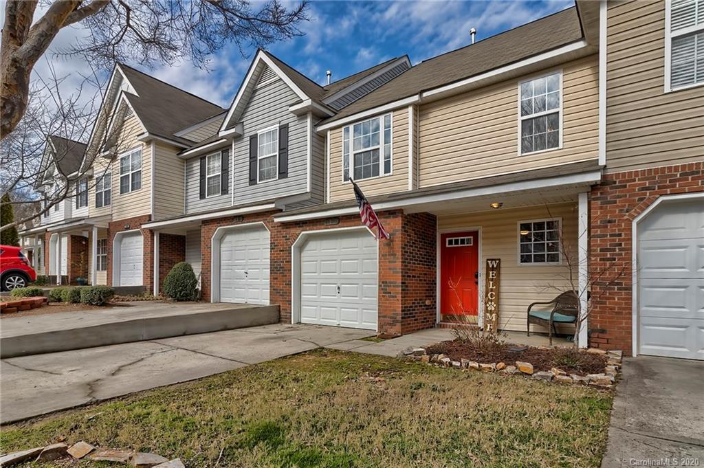 16857 Timber Crossing Road Charlotte, NC 28213 - Photo 1 of 38