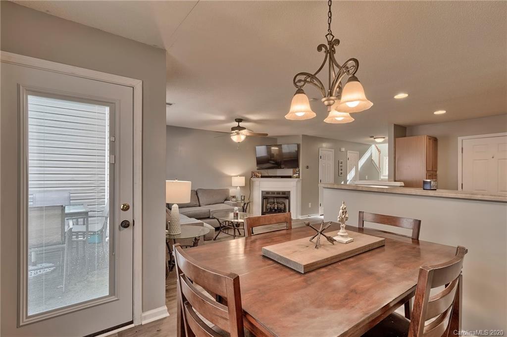 16857 Timber Crossing Road Charlotte, NC 28213 - Photo 14 of 38