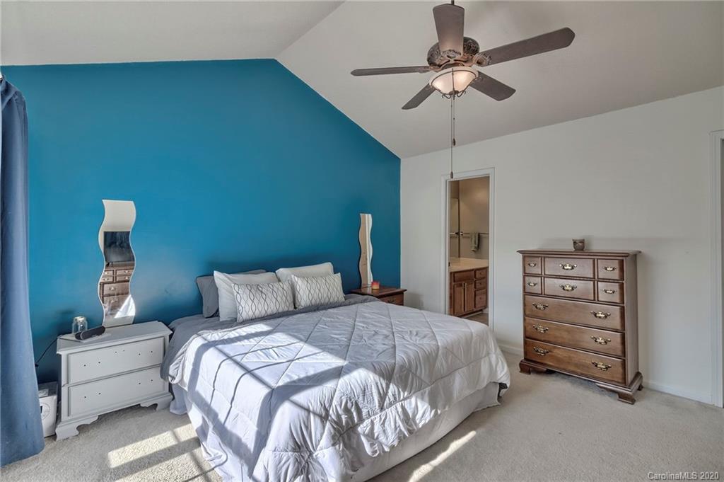 16857 Timber Crossing Road Charlotte, NC 28213 - Photo 25 of 38
