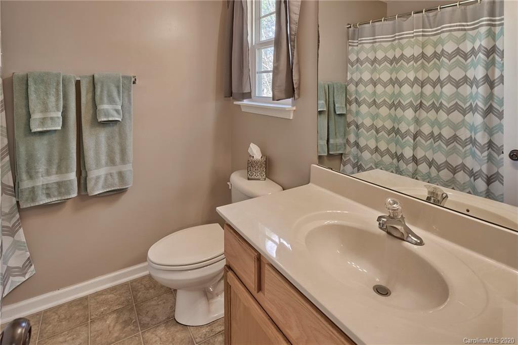16857 Timber Crossing Road Charlotte, NC 28213 - Photo 30 of 38
