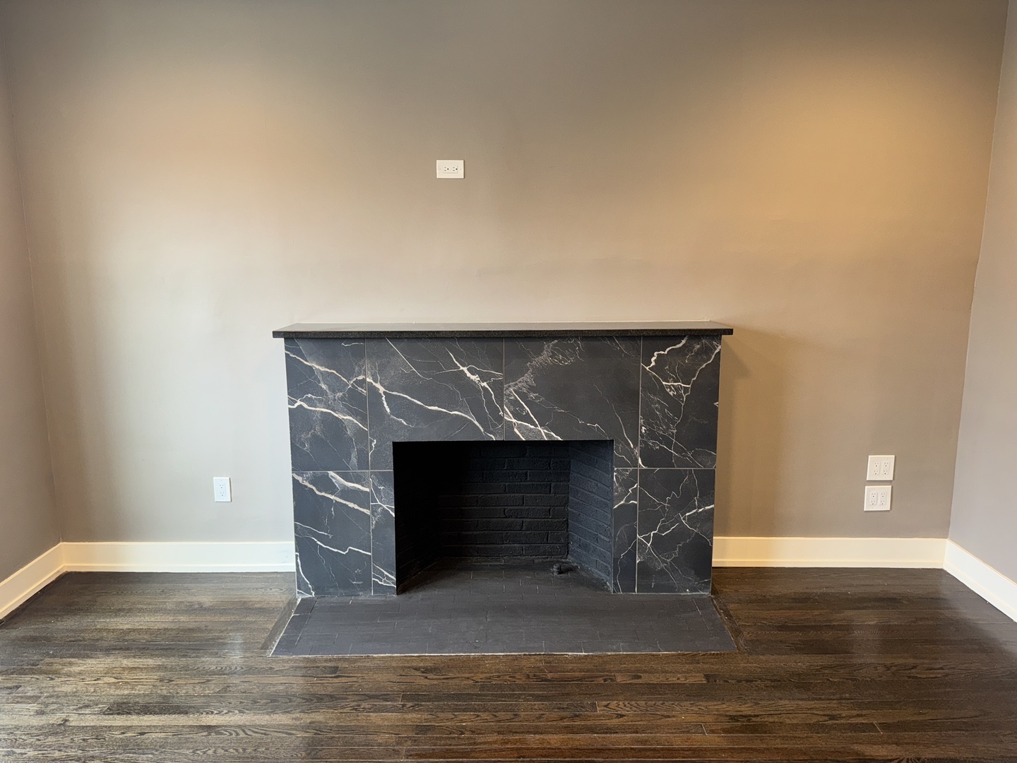 250 East 115th Street Chicago, IL 60628 - Photo 18 of 59