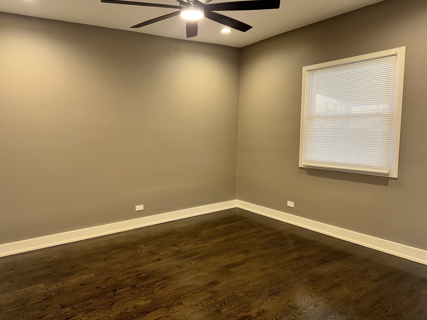 250 East 115th Street Chicago, IL 60628 - Photo 36 of 59