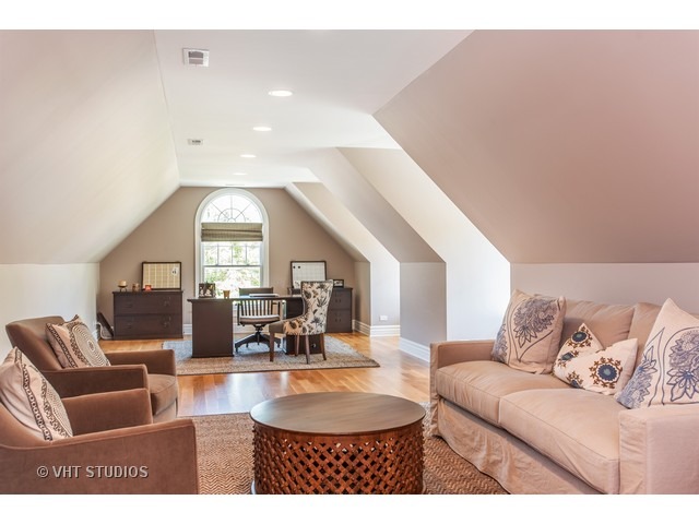 334 Wagner Road Northfield, IL 60093 - Photo 19 of 25