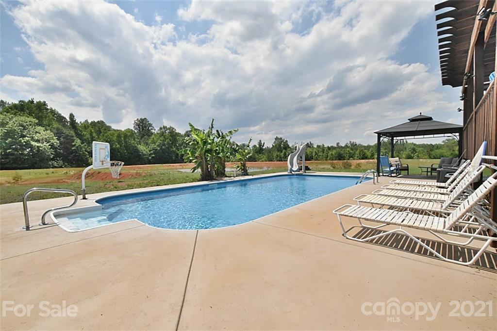 4663 Catawba River Road Catawba, SC 29704 - Photo 2 of 44 Gallery Image 2