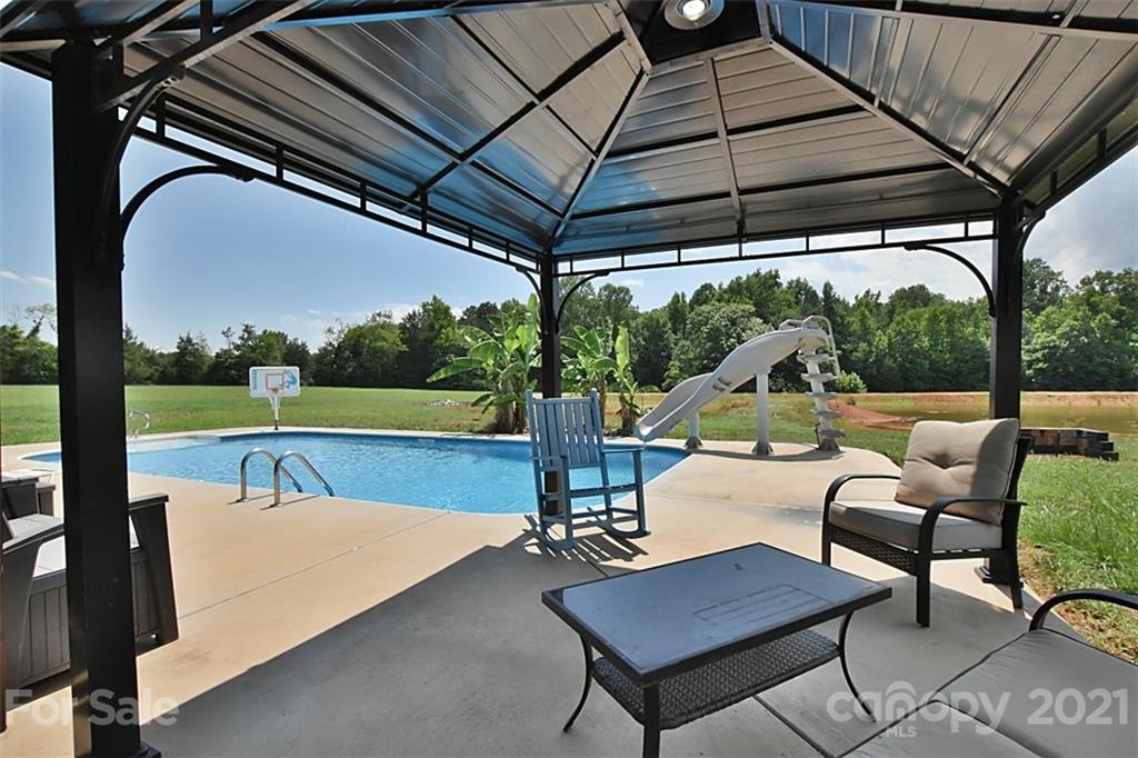 4663 Catawba River Road Catawba, SC 29704 - Photo 3 of 44 Gallery Image 3