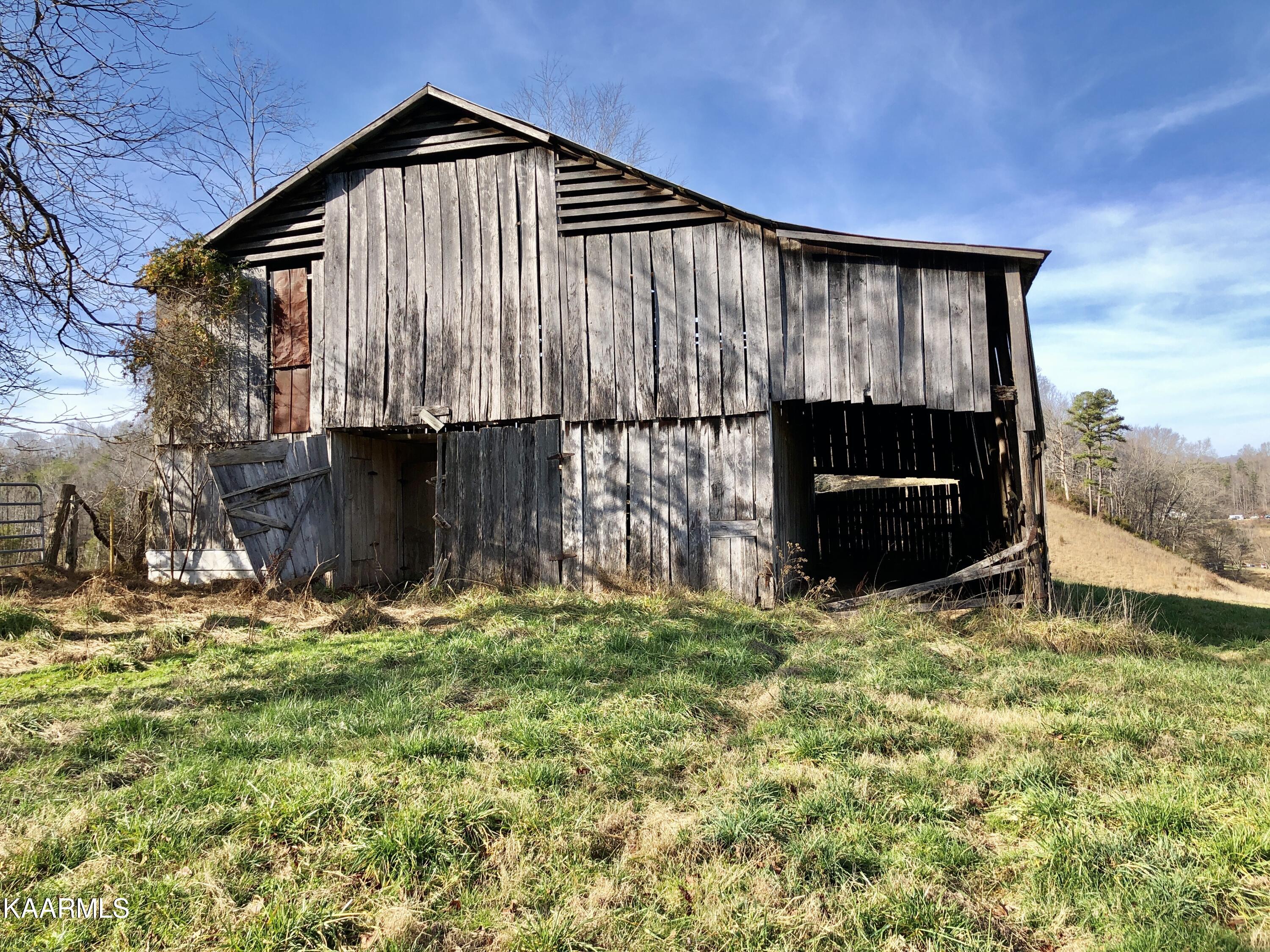 Lamb Road Sneedville, TN 37869 - Photo 12 of 14 IMG_0301
