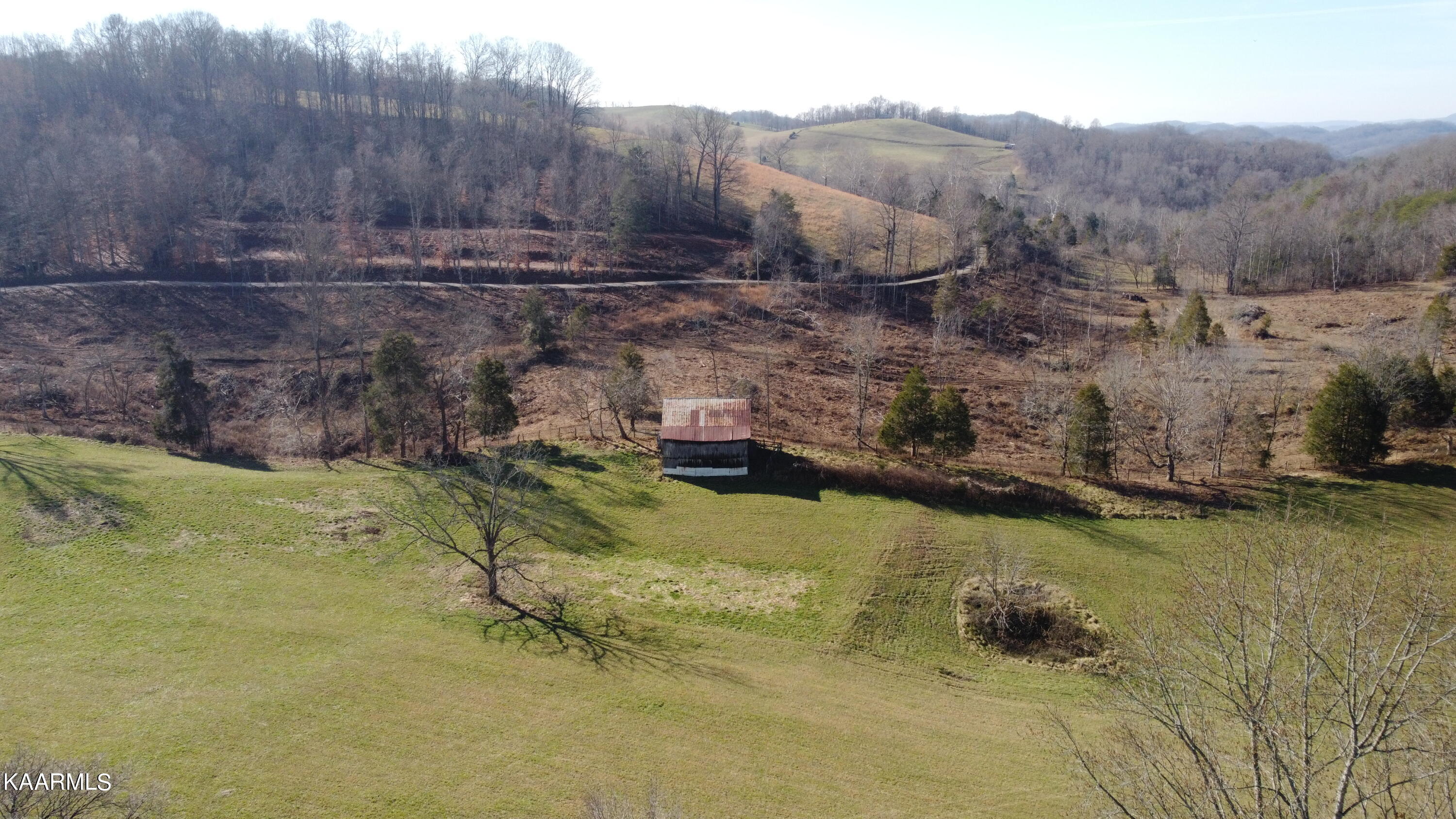 Lamb Road Sneedville, TN 37869 - Photo 3 of 14 DJI_0853