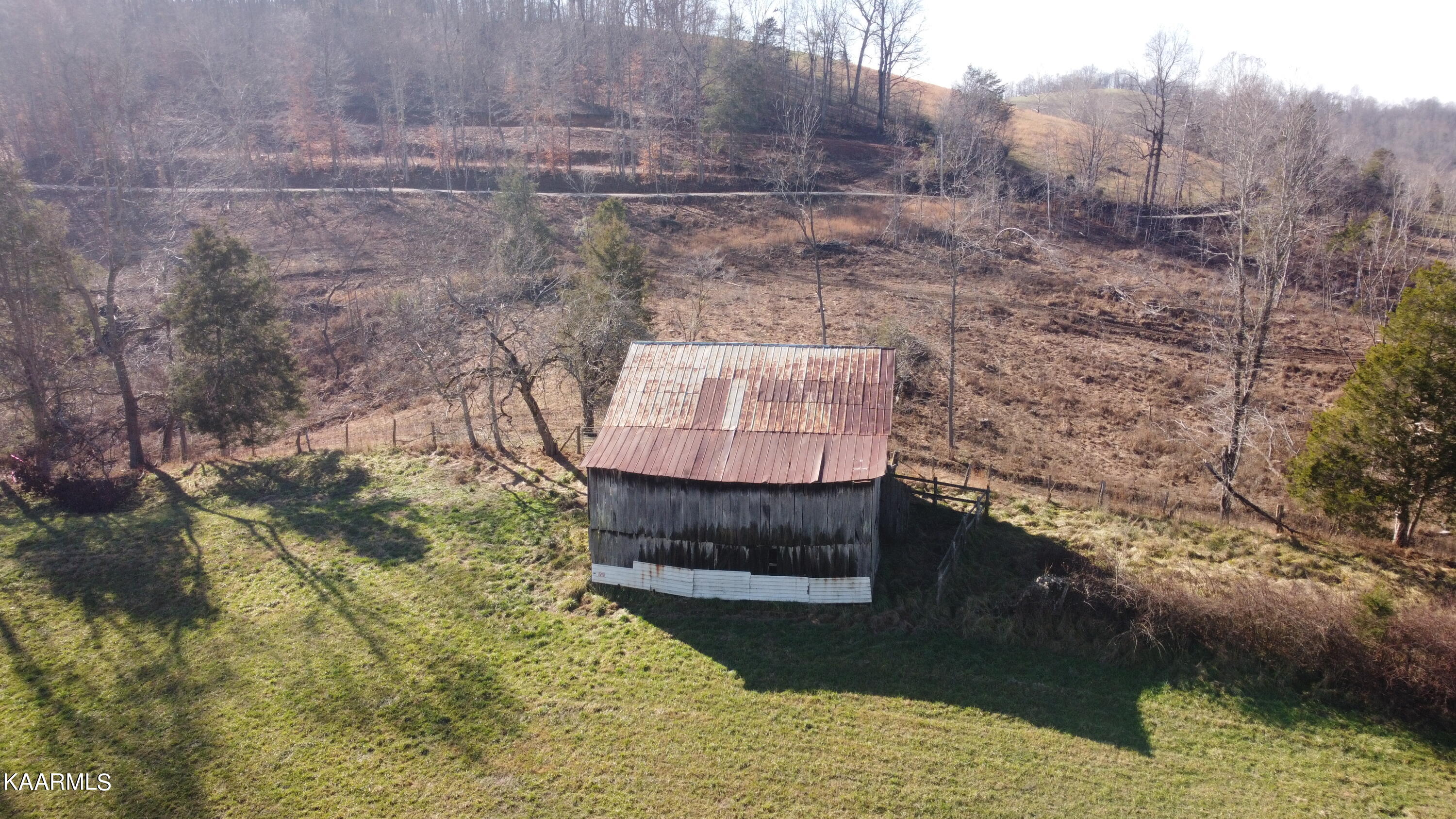 Lamb Road Sneedville, TN 37869 - Photo 9 of 14 DJI_0861