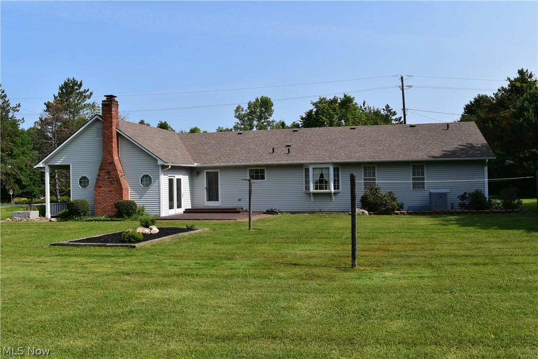 11115 Clark Road Chardon, OH 44024 - Photo 2 of 33