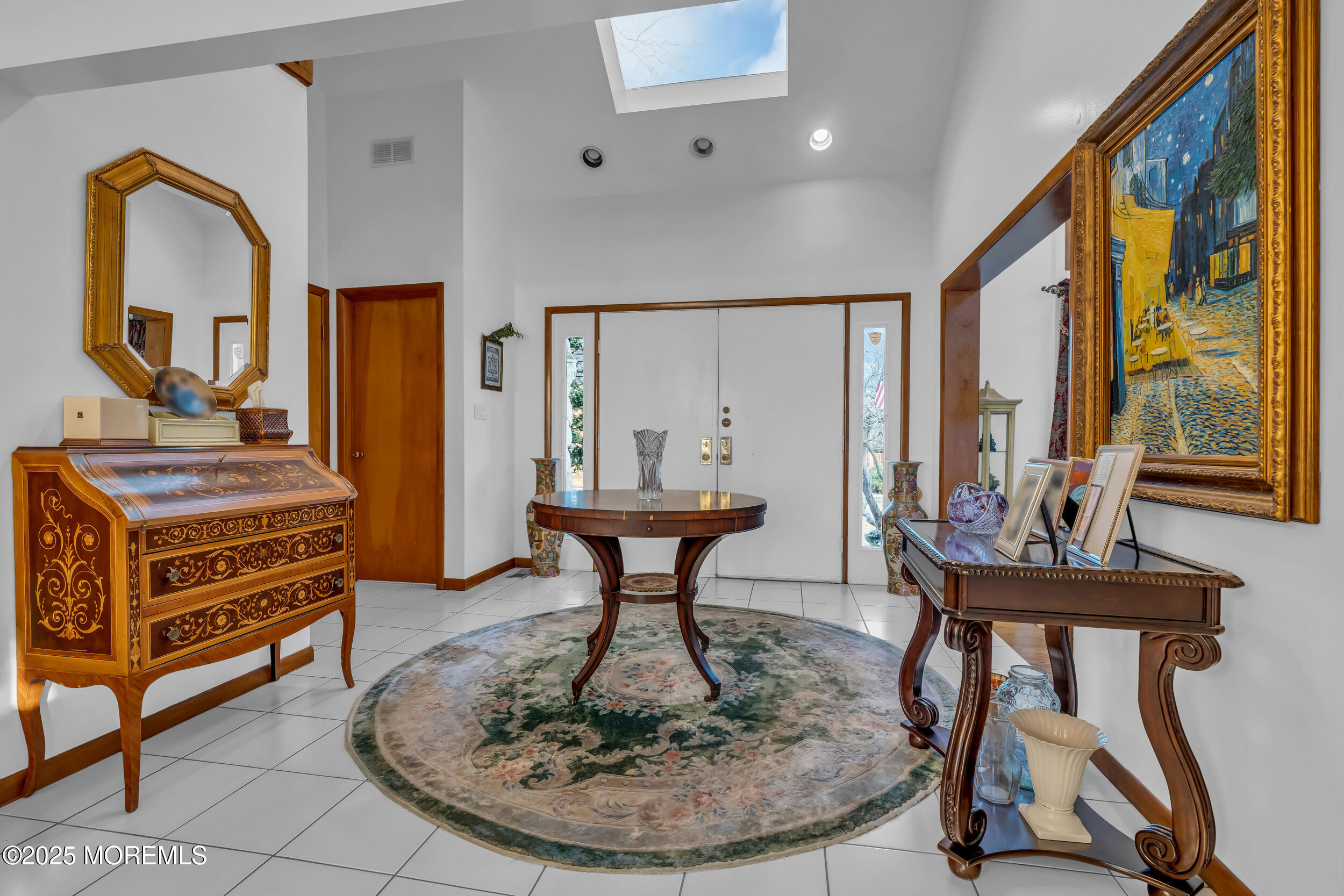 8 Ross Court Oakhurst, NJ 07755 - Photo 4 of 37 012