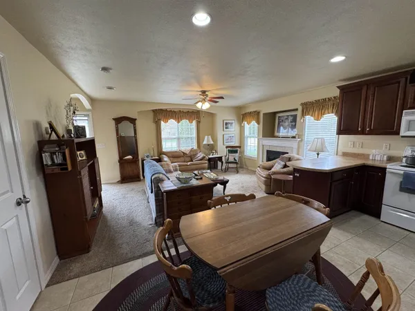 $229,900 | 2825 Holiday Drive, Janesville, WI 53545