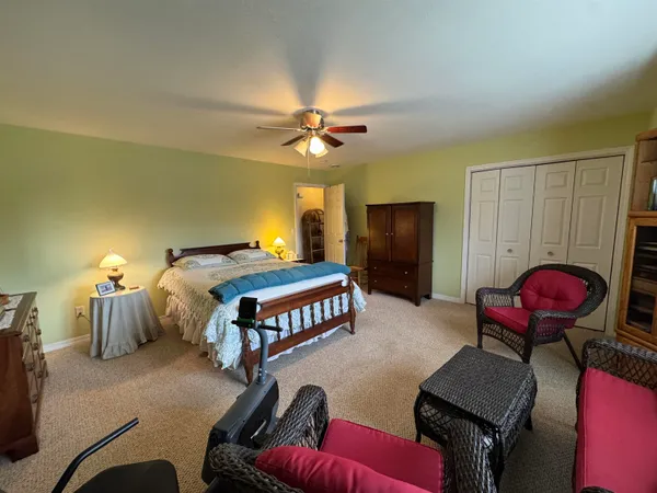 $229,900 | 2825 Holiday Drive, Janesville, WI 53545