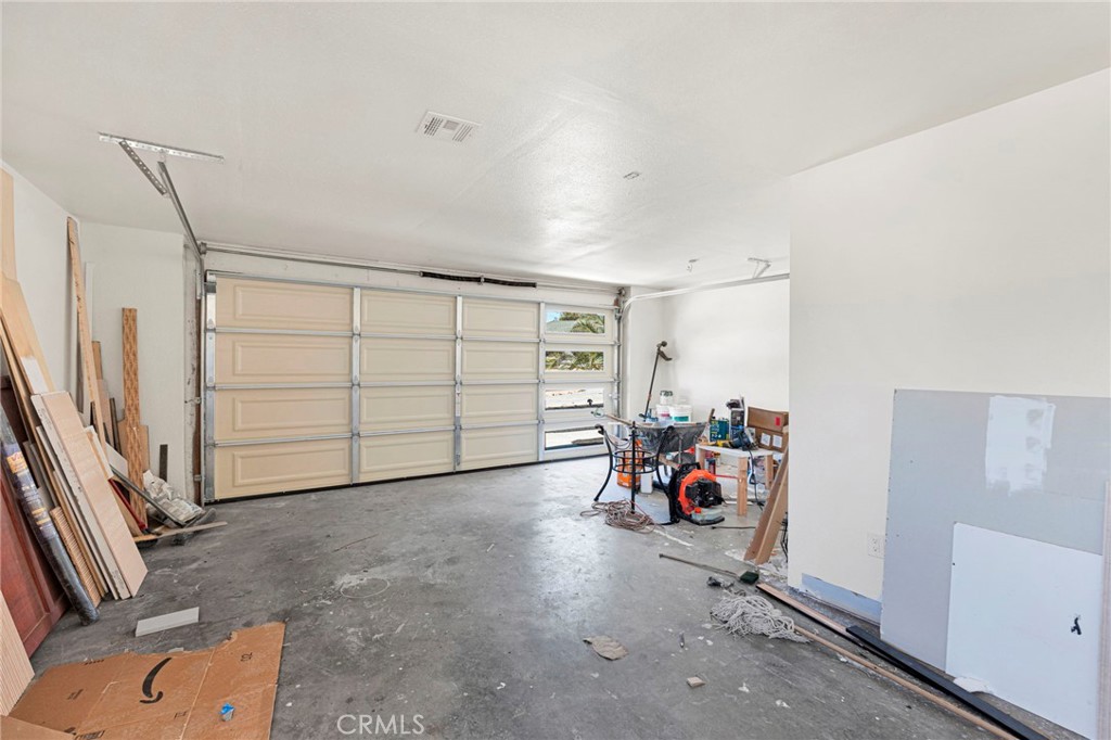 14204 Tehachapi Road Apple Valley, CA 92307 - Photo 40 of 72