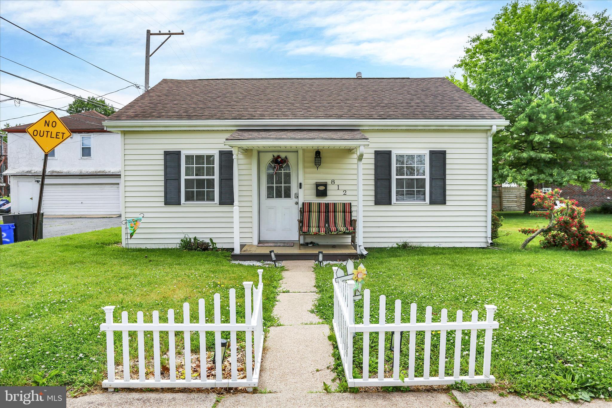 812 Hay Road Temple, PA 19560 - Photo 1 of 27 E26A9916