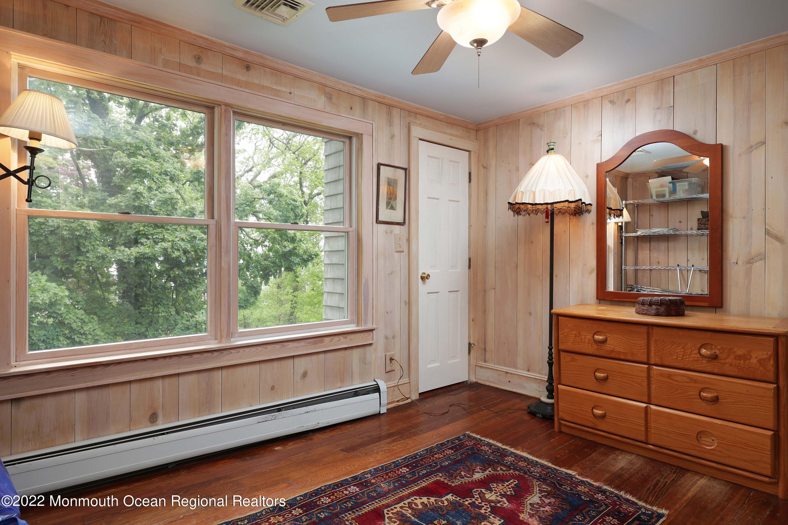 34 Hill Road Atlantic Highlands, NJ 07716 - Photo 29 of 37 3rd Bedroom