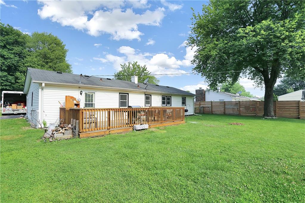 635 Howard Road Greenwood, IN 46142 - Photo 24 of 26 Gallery Image 24