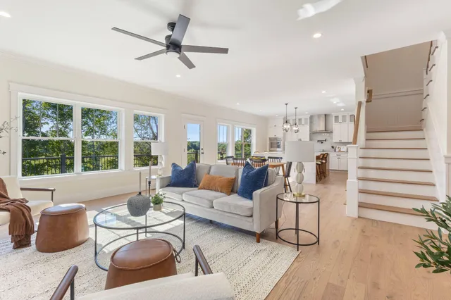 $1,549,900 | 1010 Sawyer Road, Cape Elizabeth, ME 04107