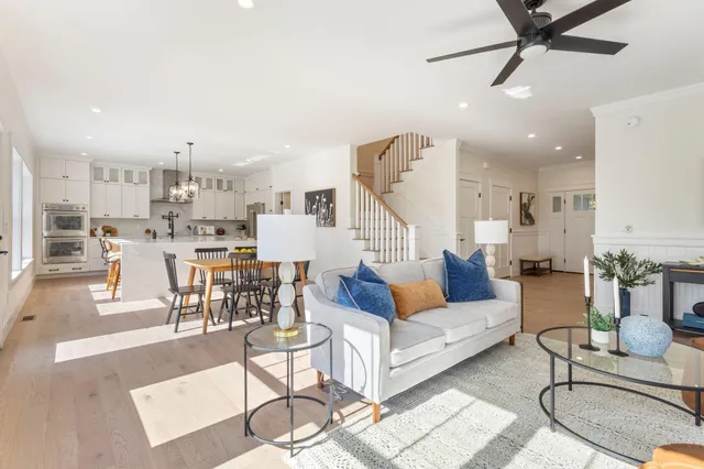 $1,549,900 | 1010 Sawyer Road, Cape Elizabeth, ME 04107