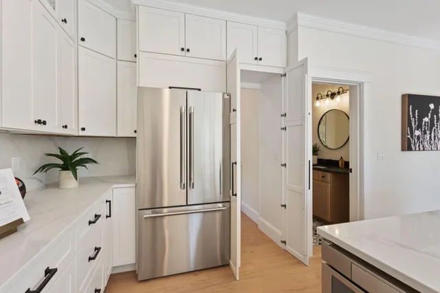 $1,549,900 | 1010 Sawyer Road, Cape Elizabeth, ME 04107