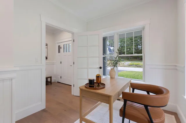 $1,549,900 | 1010 Sawyer Road, Cape Elizabeth, ME 04107