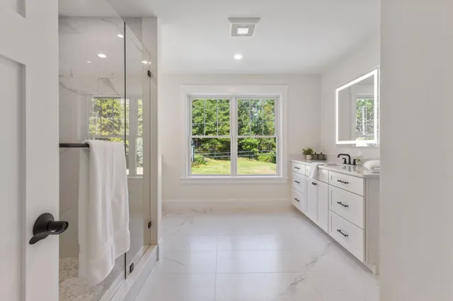 $1,549,900 | 1010 Sawyer Road, Cape Elizabeth, ME 04107