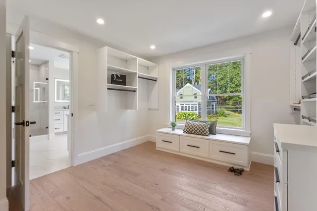 $1,549,900 | 1010 Sawyer Road, Cape Elizabeth, ME 04107