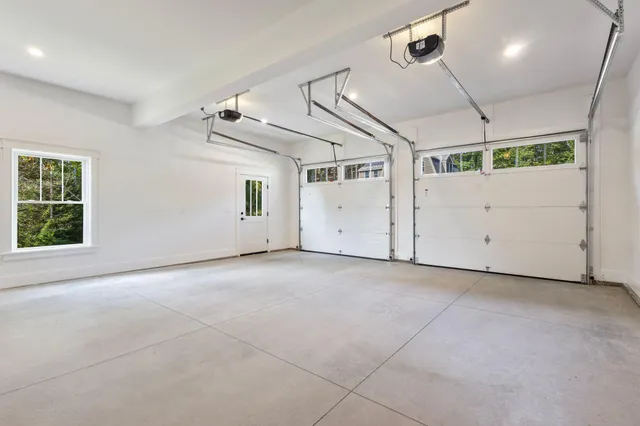 $1,549,900 | 1010 Sawyer Road, Cape Elizabeth, ME 04107