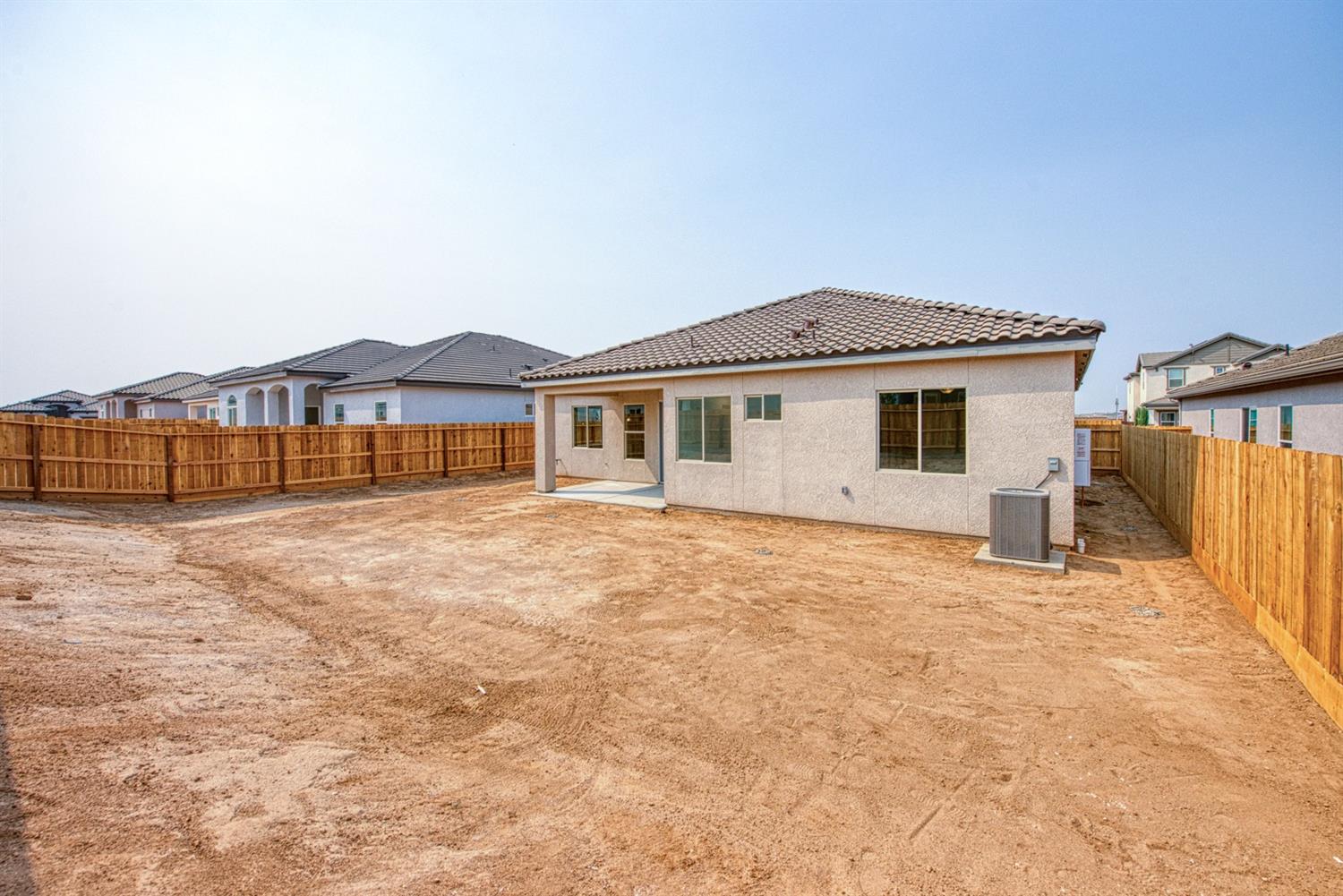 734 Alpine Way Madera, CA 93636 - Photo 26 of 31 Gallery Image 26