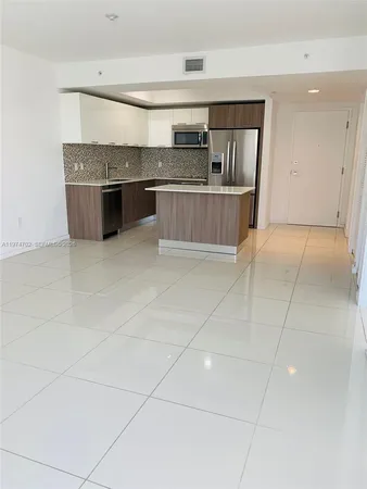 $2,650 | 5252 Northwest 85th Avenue, Unit 807, Doral, FL 33166