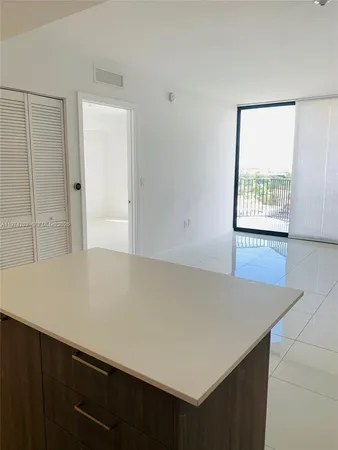 $2,650 | 5252 Northwest 85th Avenue, Unit 807, Doral, FL 33166