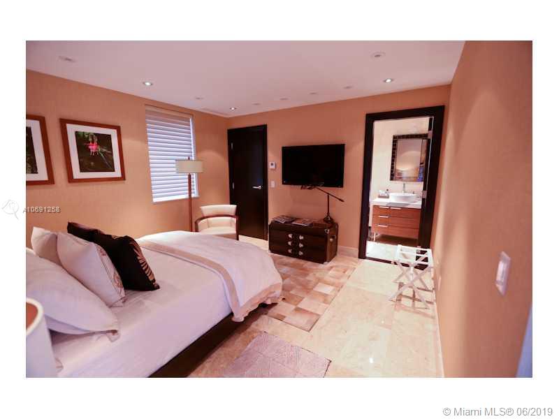 462 Ridgewood Road Key Biscayne, FL 33149 - Photo 4 of 15 Bedroom