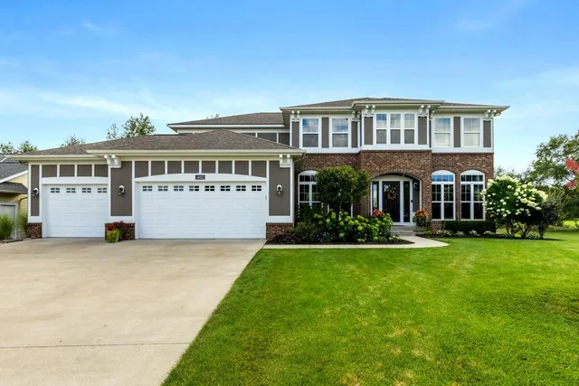 $899,900 | 14112 Georgian Bay Drive, Holland, MI 49424
