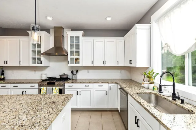 $899,900 | 14112 Georgian Bay Drive, Holland, MI 49424