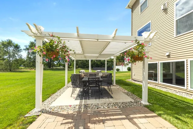 $899,900 | 14112 Georgian Bay Drive, Holland, MI 49424