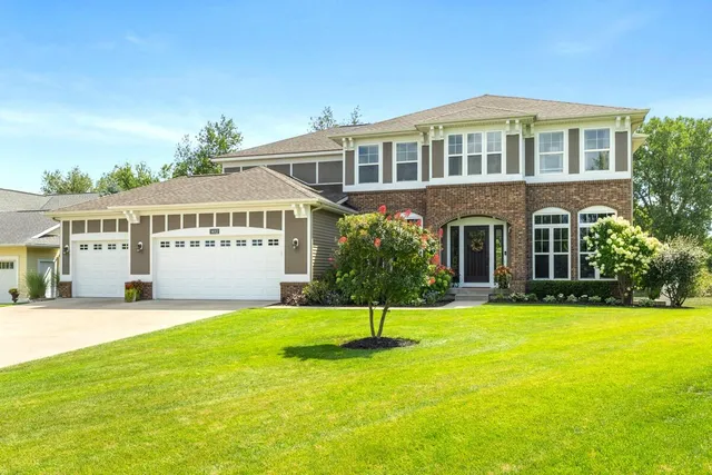$899,900 | 14112 Georgian Bay Drive, Holland, MI 49424