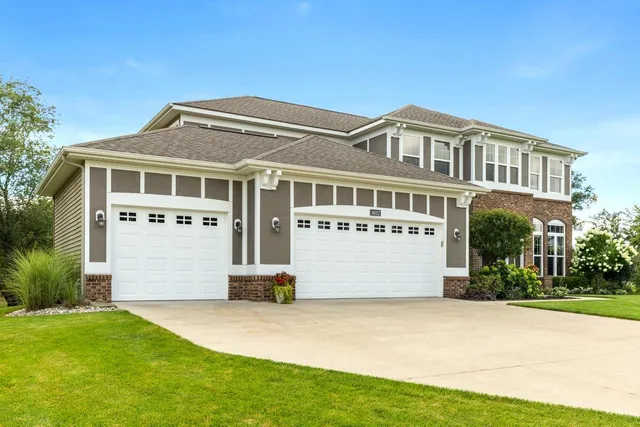 $899,900 | 14112 Georgian Bay Drive, Holland, MI 49424