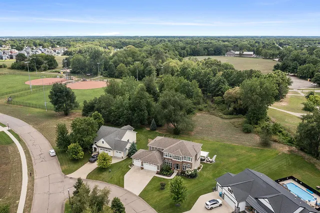 $899,900 | 14112 Georgian Bay Drive, Holland, MI 49424