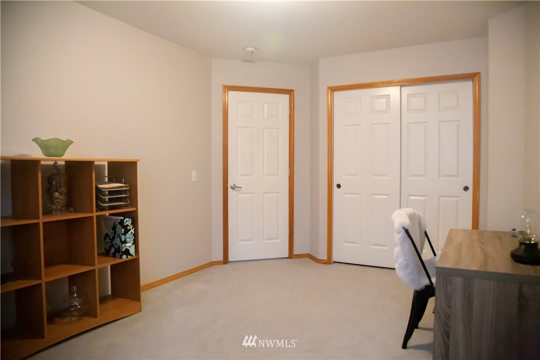 1125 184th Place Southeast Bothell, WA 98012 - Photo 22 of 33 Gallery Image 22
