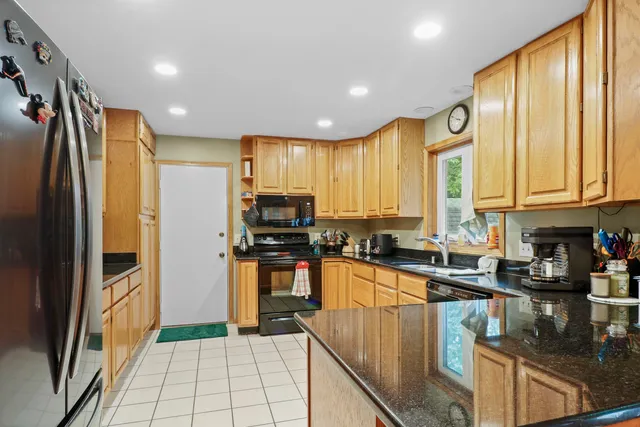 $498,000 | 141 Amanda Court, Oregon, WI 53575