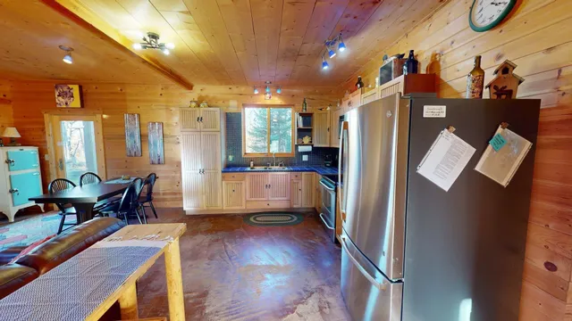 $575,000 | 28 Caps Trail, Lutsen, MN 55612