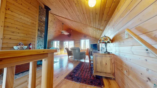$575,000 | 28 Caps Trail, Lutsen, MN 55612