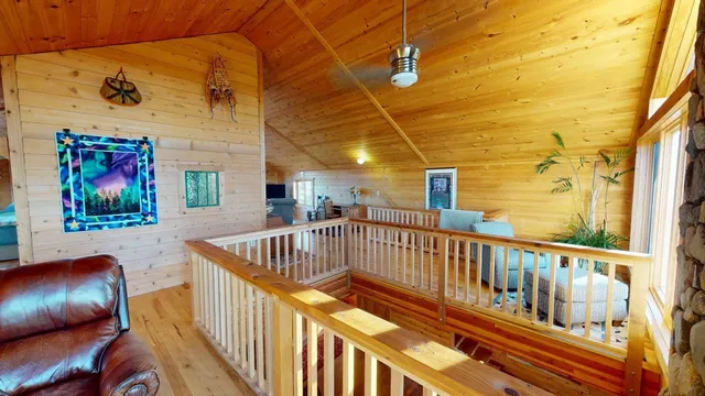 $575,000 | 28 Caps Trail, Lutsen, MN 55612